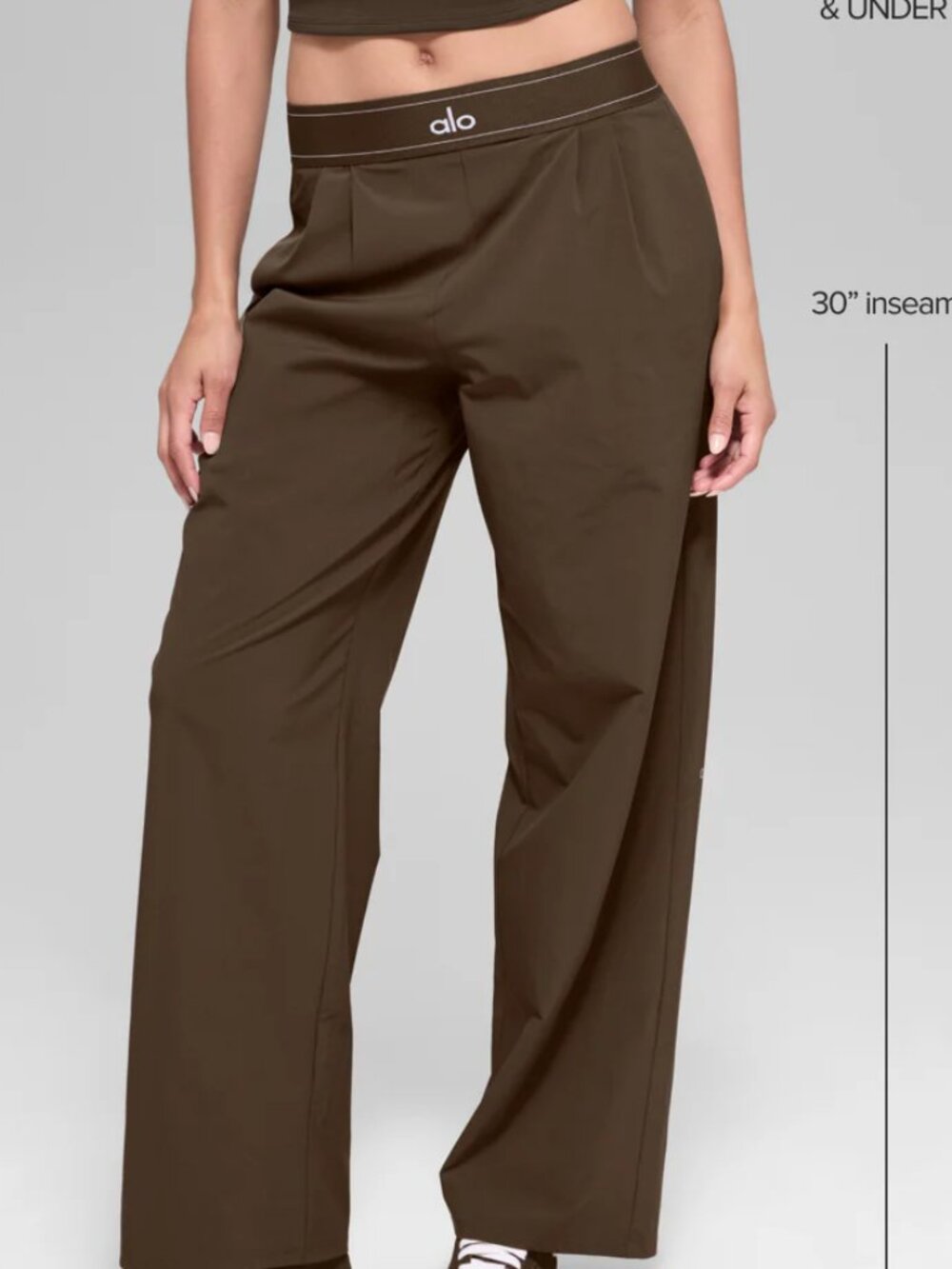 Everyday Chic ALO Yoga🍩Suit Up Trouser Espresso (Regular 30") - Picture 7 of 8